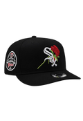 SOX roses black