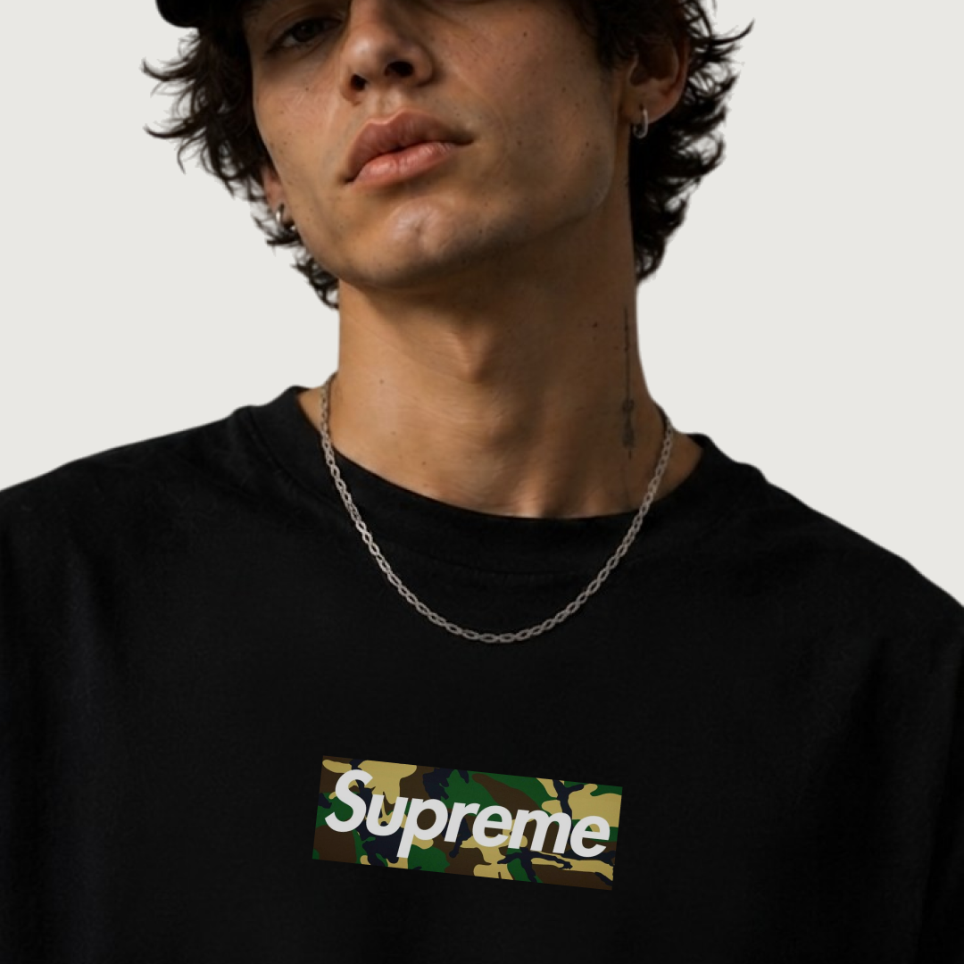 Supreme  camouflage